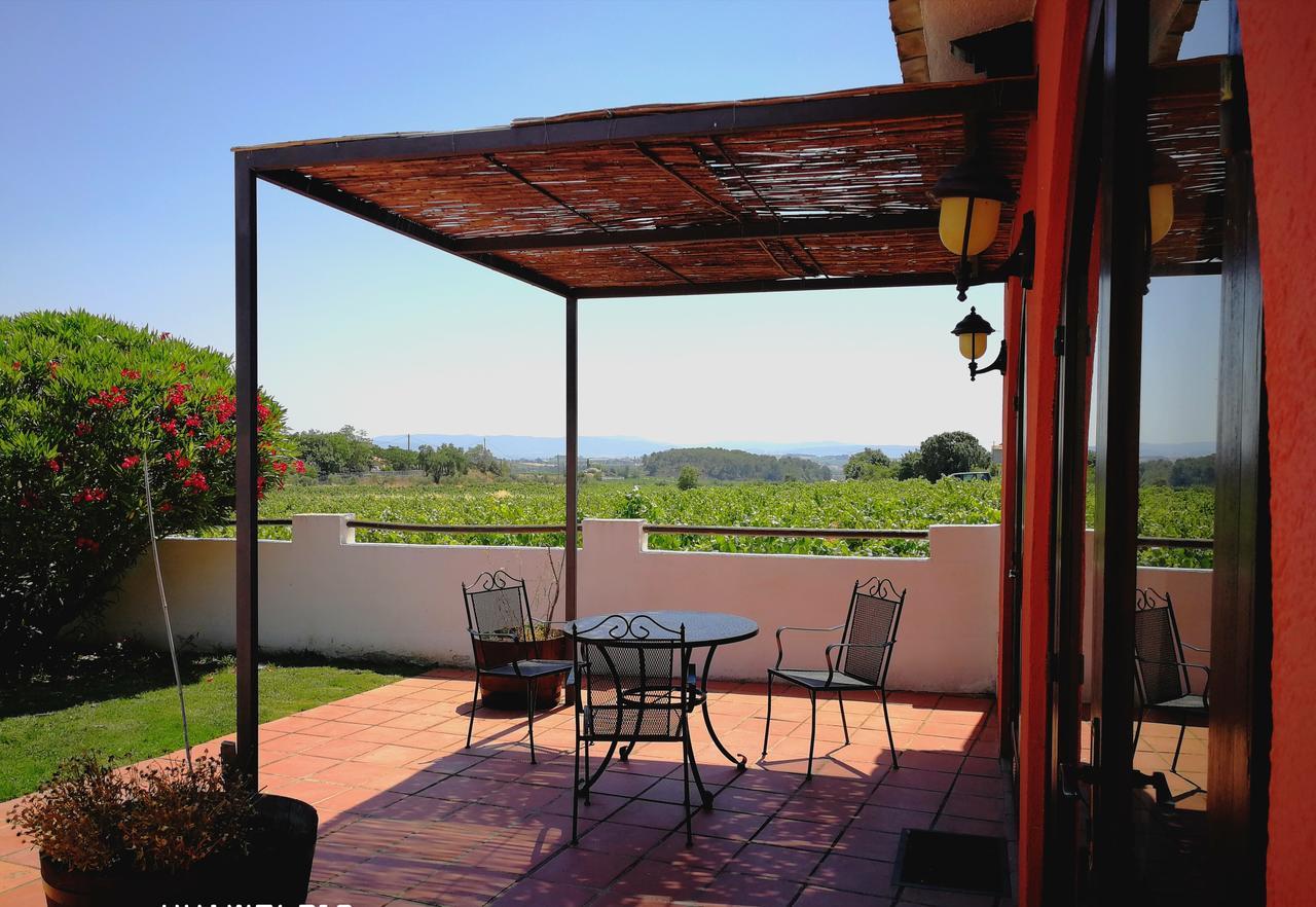 Hotel Rural Cal Ruget Vilobi Del Penedes Buitenkant foto