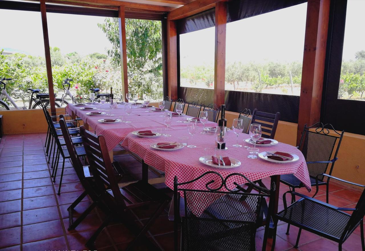 Hotel Rural Cal Ruget Vilobi Del Penedes Buitenkant foto