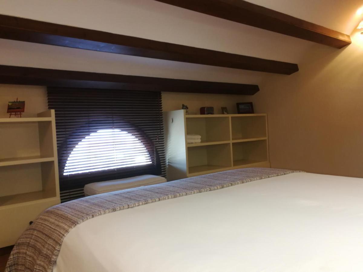 Hotel Rural Cal Ruget Vilobi Del Penedes Buitenkant foto