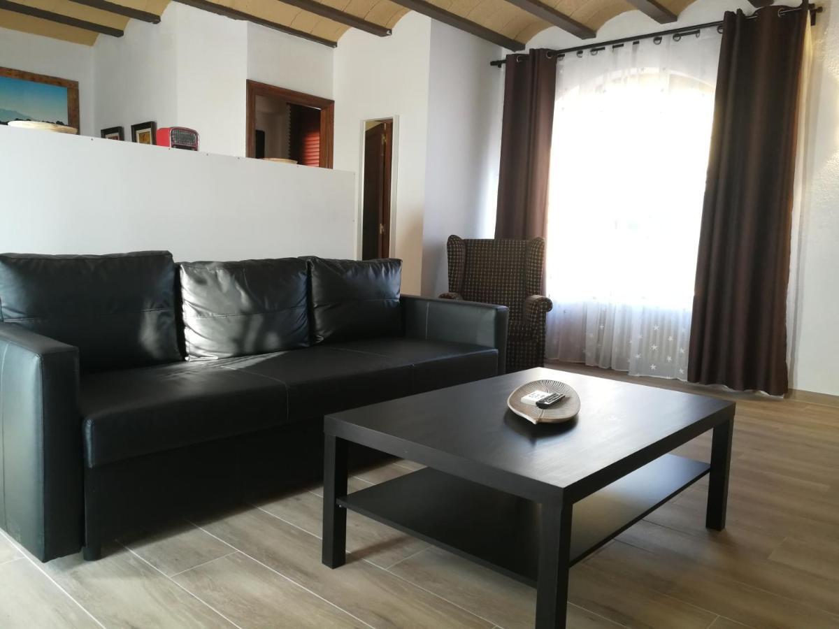 Hotel Rural Cal Ruget Vilobi Del Penedes Buitenkant foto